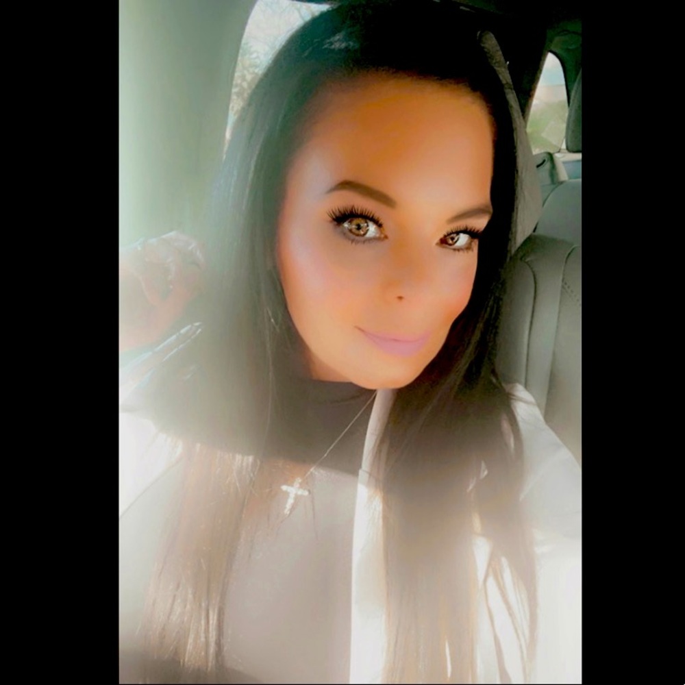 Meet your Posher, Maria